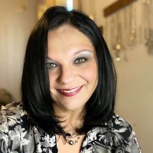 Meet your Posher, Tabatha